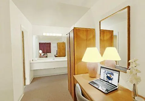 Americas Best Value Inn & Suites Boulder