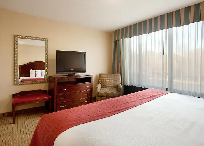 Hotel Salisbury & Conference Center