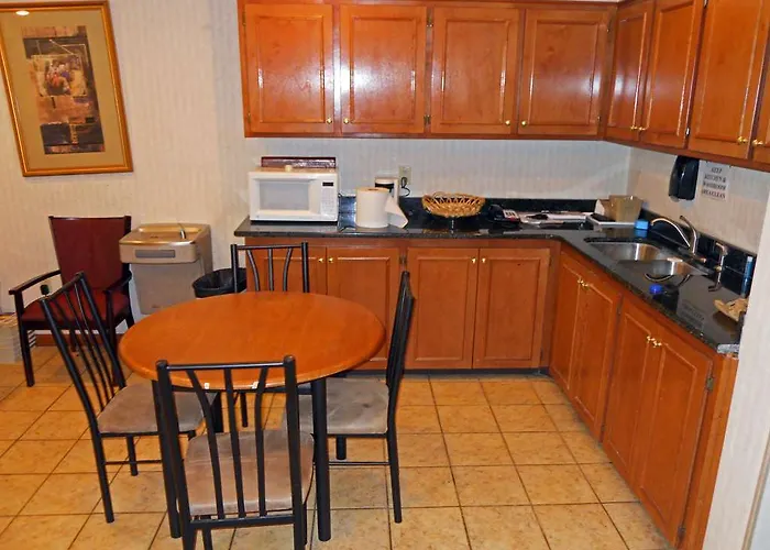 Country Hearth Inn Atlanta Decatur
