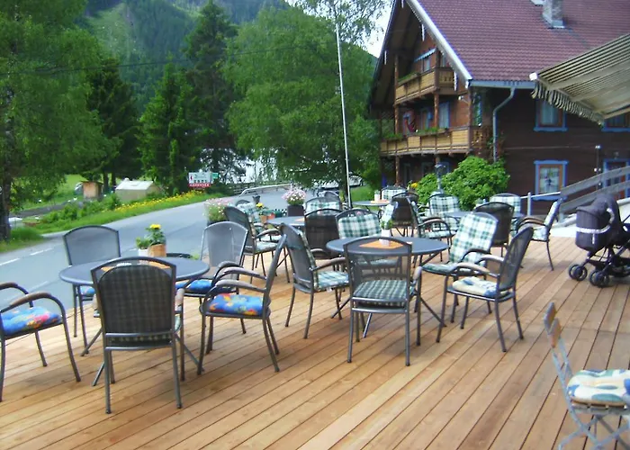 Hotel Wildrose