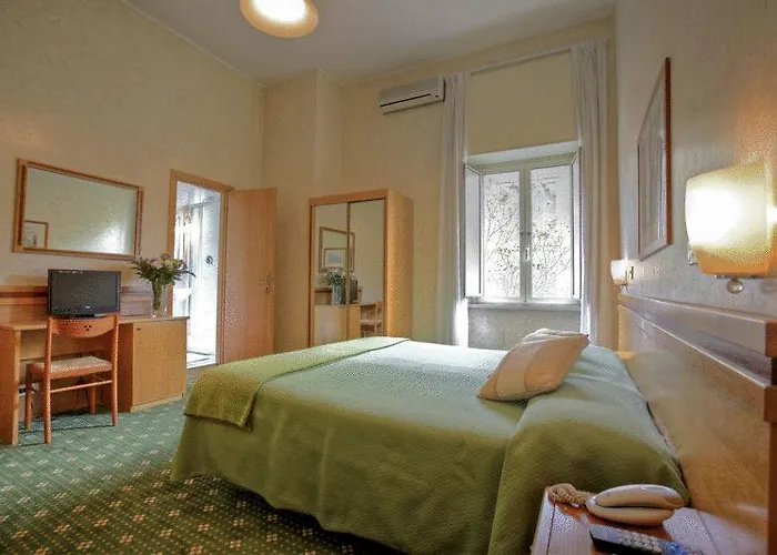 Hotel Embassy Roma