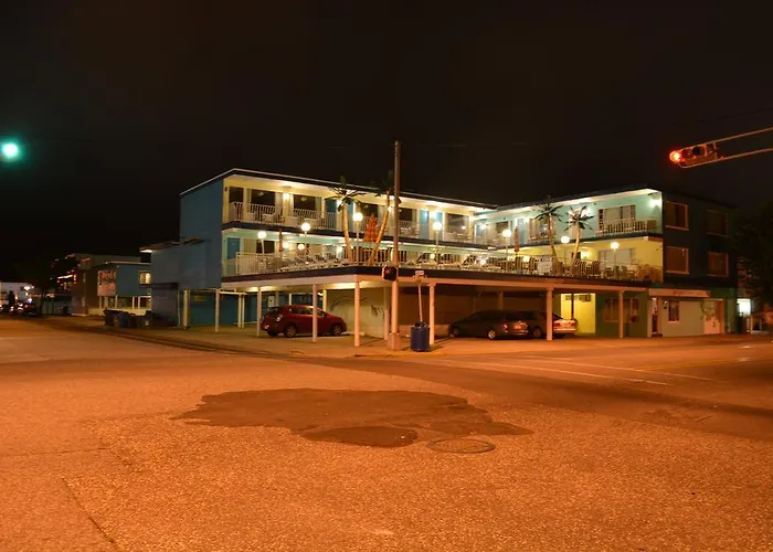 Royal Court Motel