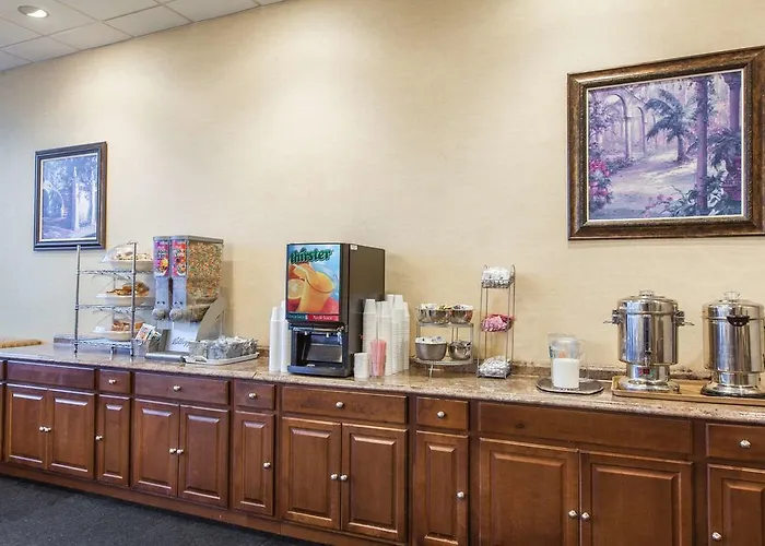 Days Inn Conference Center - Bridgewater