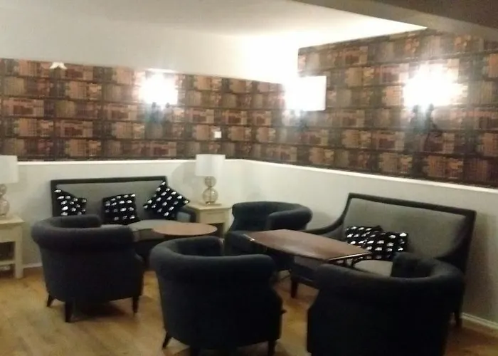 Huntly Arms Hotel