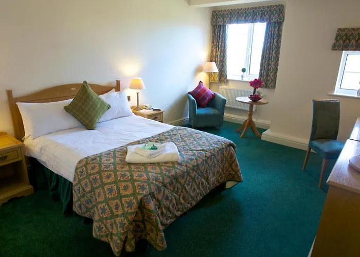 Hunters Lodge Hotel