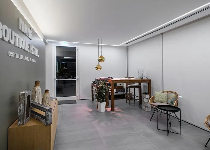 Manè Boutique Hotel