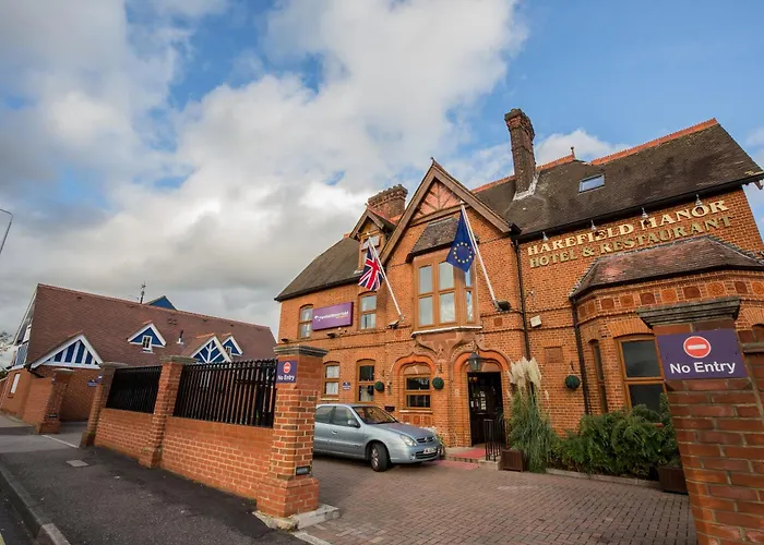 Harefield Manor Hotel