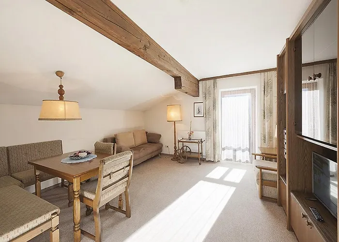 Hotel Garni Bernhard Am See