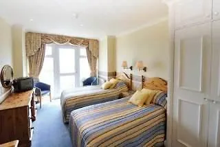 Best Western Falmouth Beach Hotel