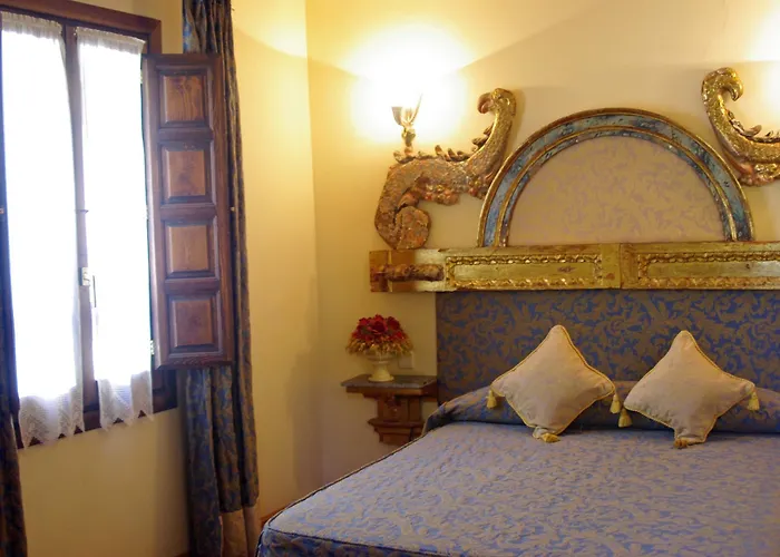 Hotel Alcazar