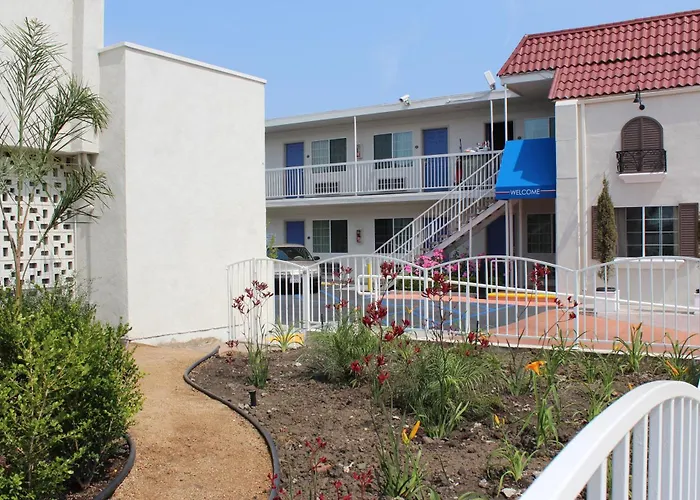 Motel 6 Gardena