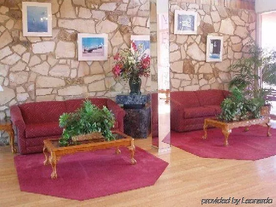 White Oaks Hotel