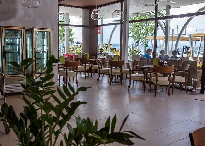 Hotel International
