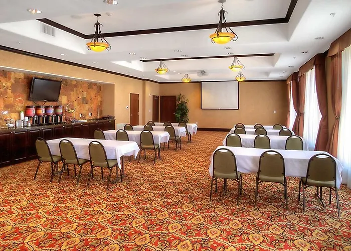 Hampton Inn Newcomerstown