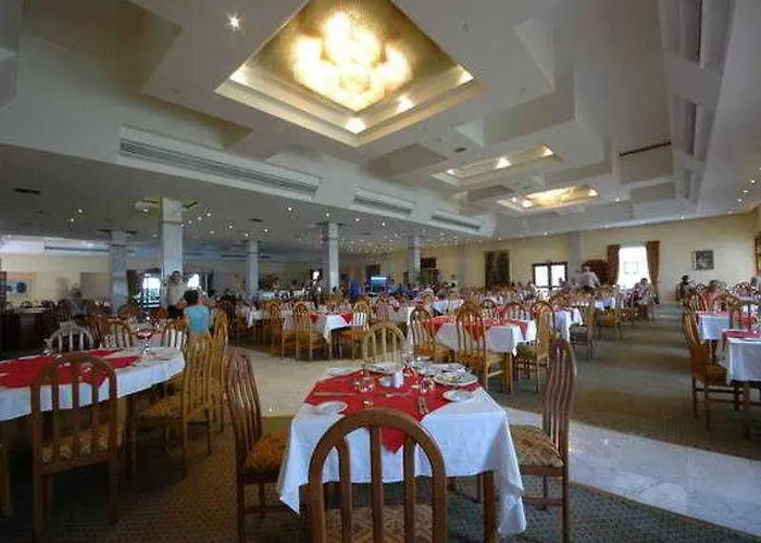 Holiday Inn Resort Safaga Palace
