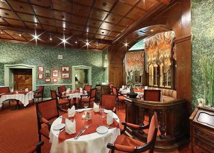 Hotel Caruso