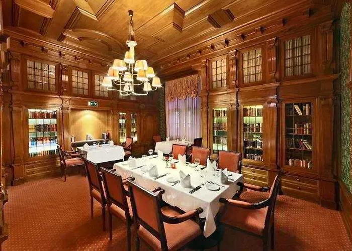 Hotel Caruso