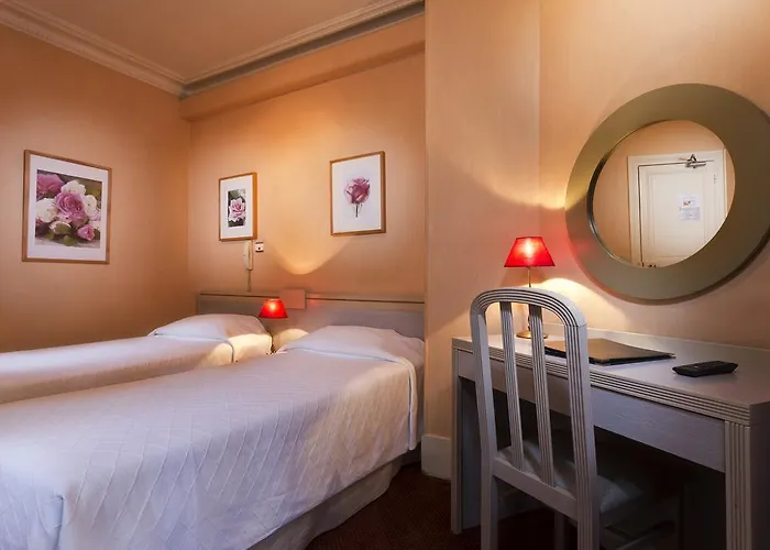 Hotel Donjon Vincennes