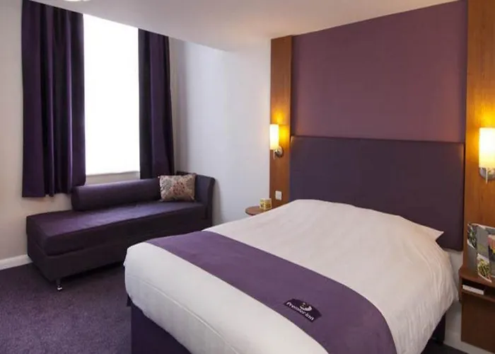 Premier Inn Nottingham South
