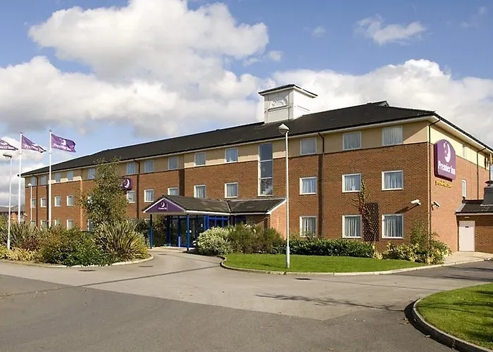 Premier Inn Wakefield South