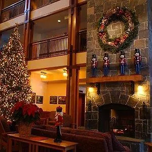 Attitash Grand Summit Hotel