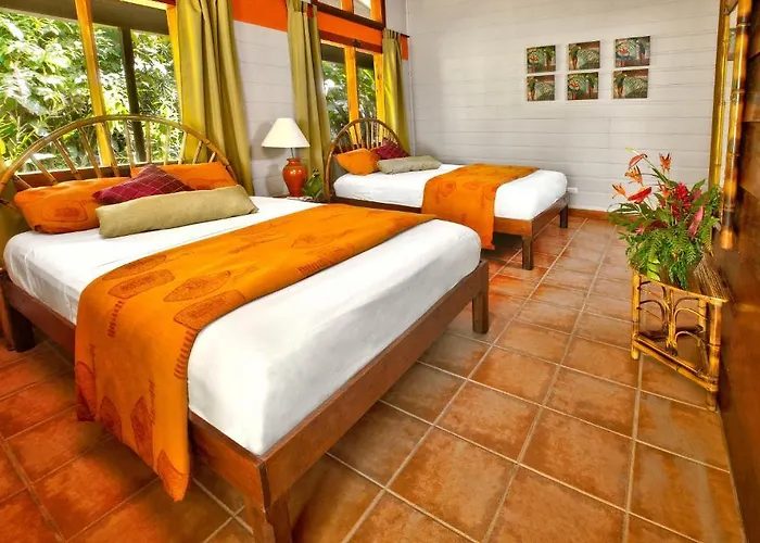 Pachira Lodge