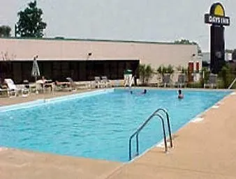 Days Inn Lansing South