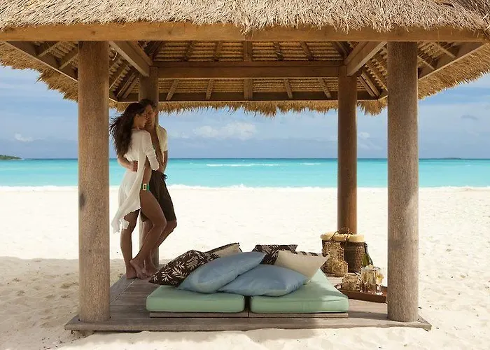 Sandals Emerald Bay