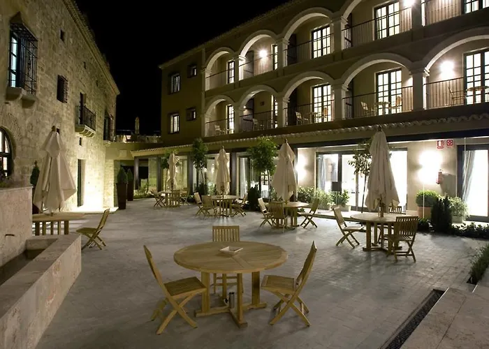 Hotel Palacio De Mengibar