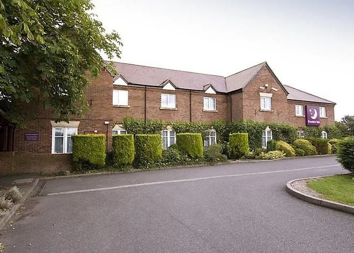 Premier Inn Lichfield North East