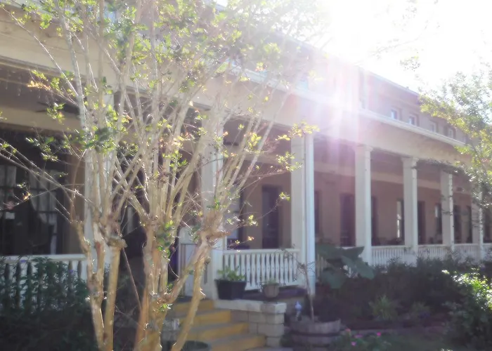 Cassadaga Hotel And Spiritual Center