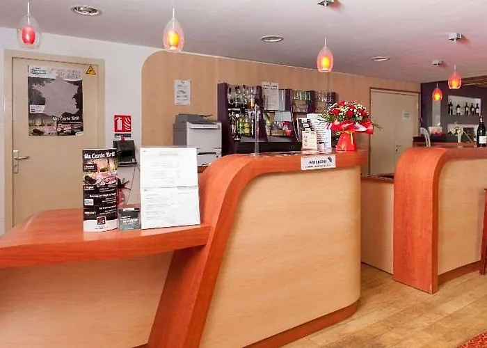 Brit Hotel Agen L Aquitaine