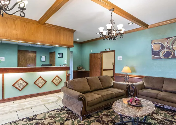 The Emerald House Hotel