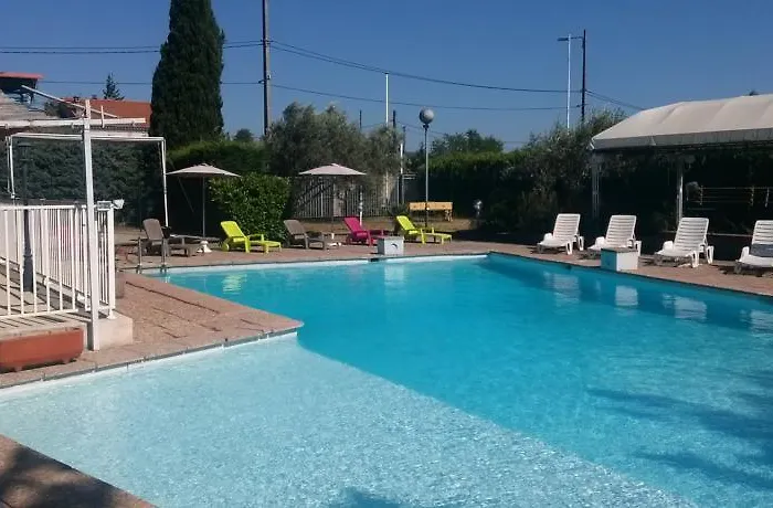 The Originals Access, Hostellerie Des Pins, Montelimar