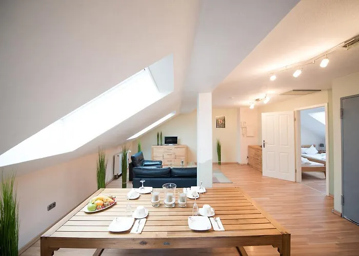 Rheinauer Hof - Bed & Breakfast