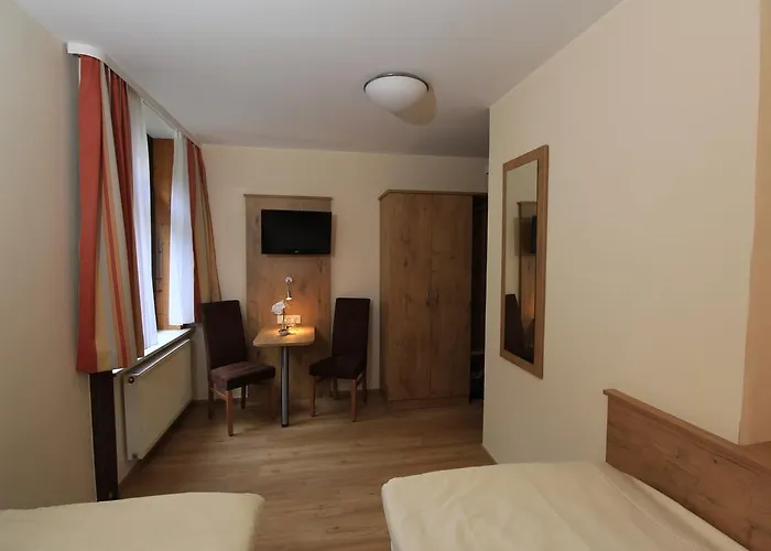 Waldhotel Albachmühle mit Albacher Stuben