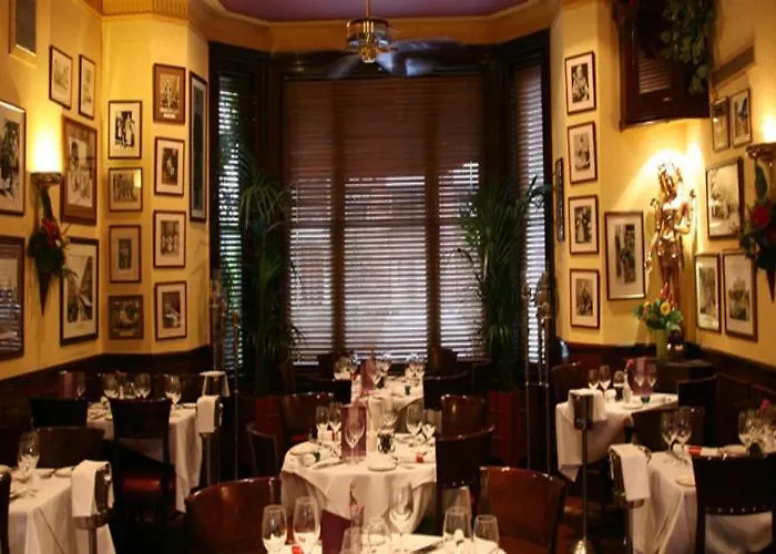 Tamasha Hotel
