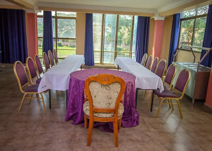 Eight Winx Hotel