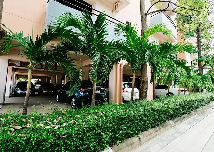 Grand Residence Ngamwongwan 19