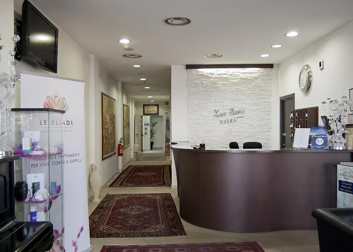Hotel Leon Bianco