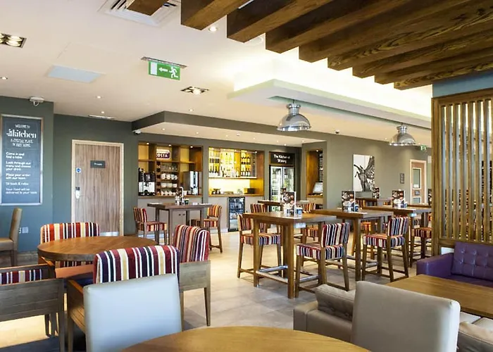 Premier Inn Woking Town Centre