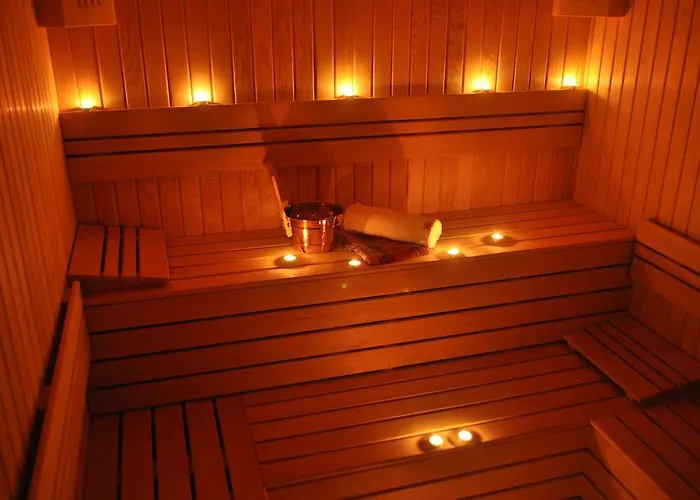 B-Suites Hotel Spa & Wellness