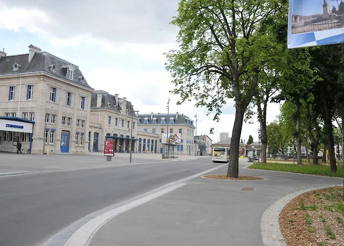 Hotel De Paris