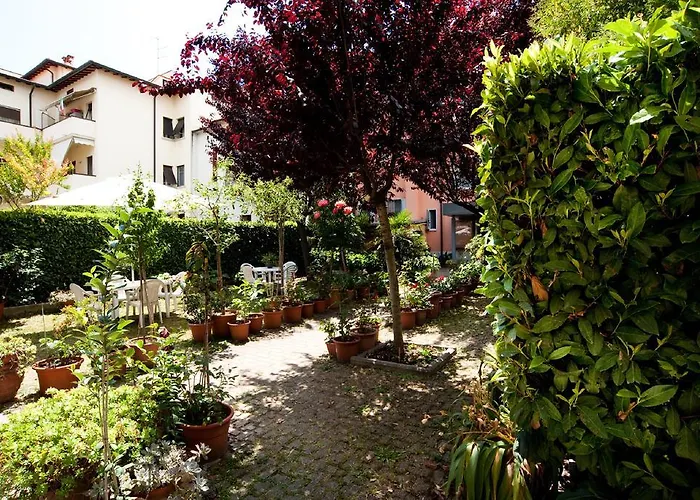 Hotel La Toscana