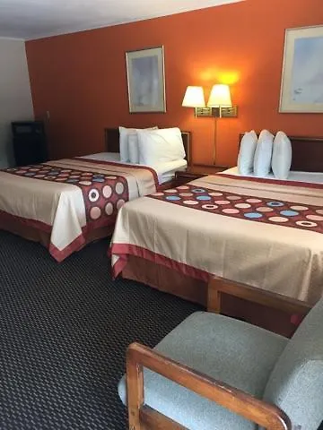 Country Hearth Inn-Hannibal
