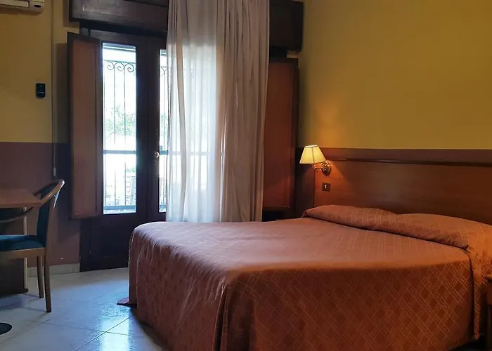 Hotel Iside