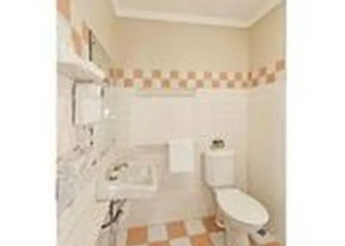 Comfort Inn Wentworth Plaza Hotel