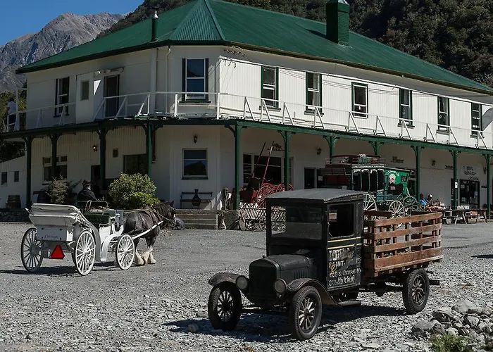 Otira Stagecoach Hotel
