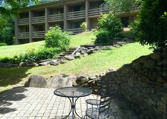 Fontana Village Resort & Marina