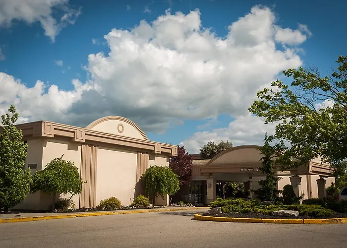 Sunbridge Hotel & Conference Centre